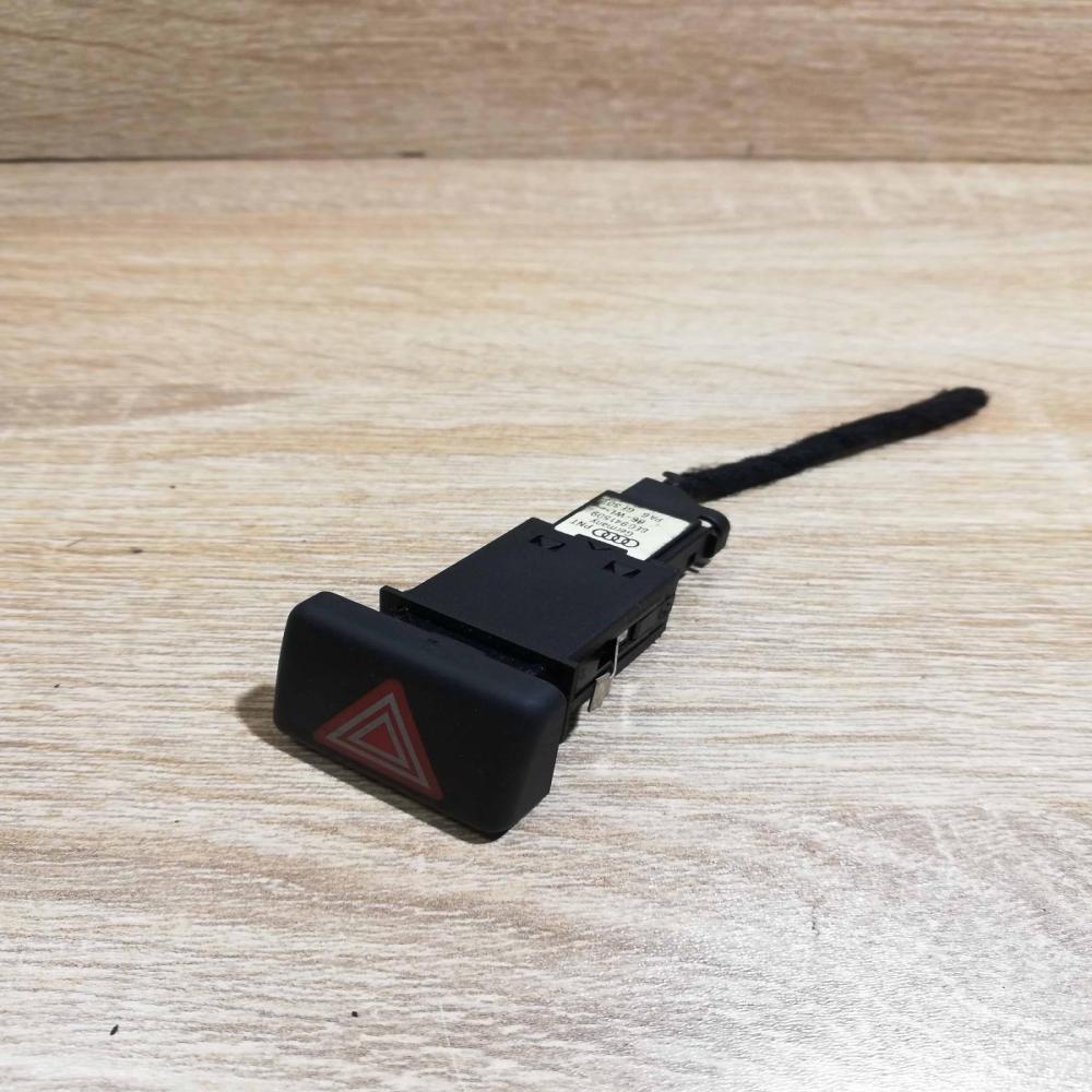 8E0941509   Hazard light switch Audi A4 S4 B7 8E 8H