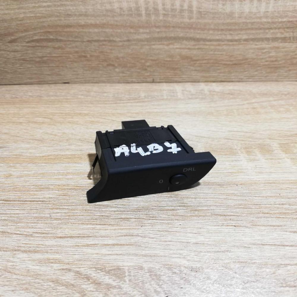 8E1919094C   Panel lighting control switch Audi A4 S4 B7 8E 8H