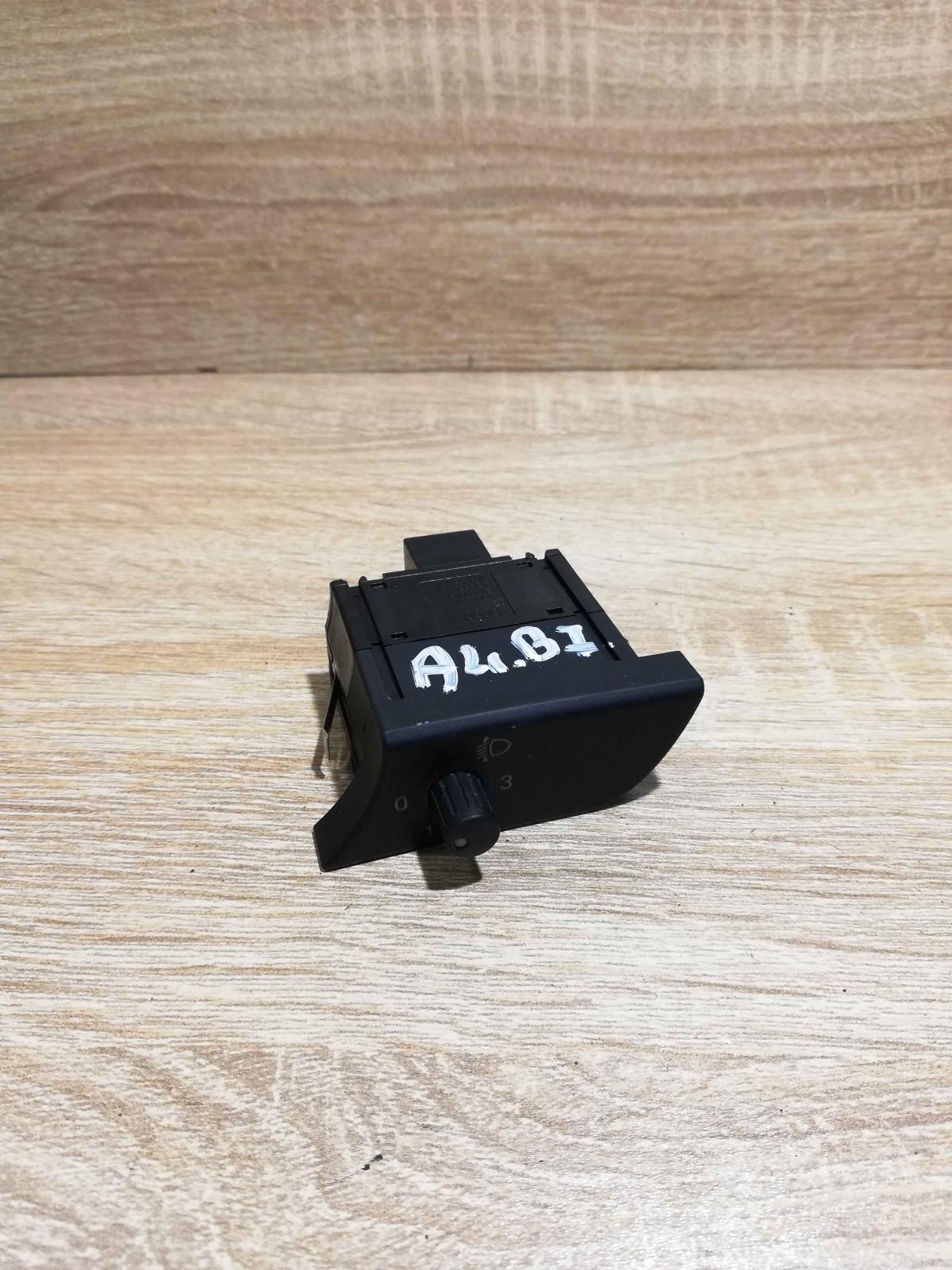 8E1919094   Headlight level height control switch Audi A4 S4 B6 8E 8H