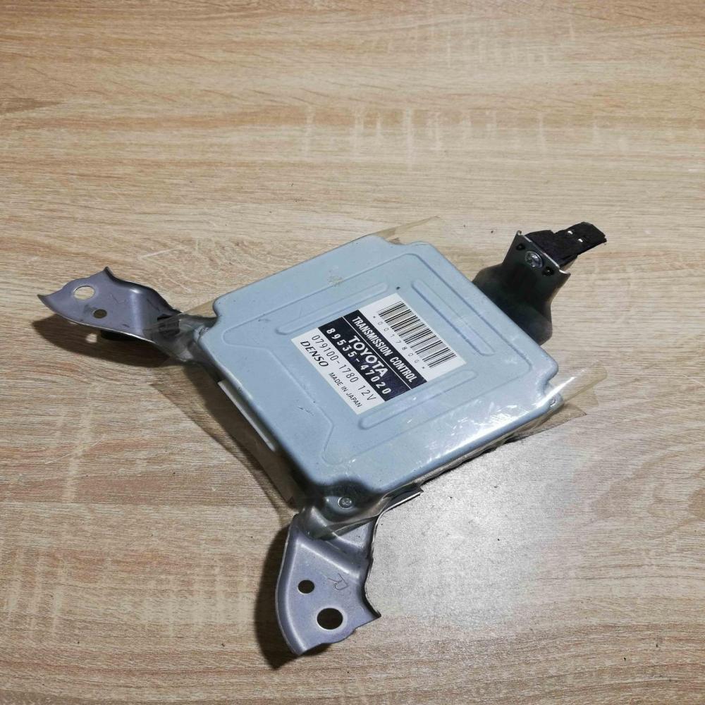 89535 47020 079100 1780  Gearbox control unit/module Toyota Prius (XW20)