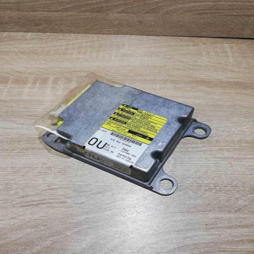 89170 0D210 212986 103  Airbag control unit/module Toyota Yaris