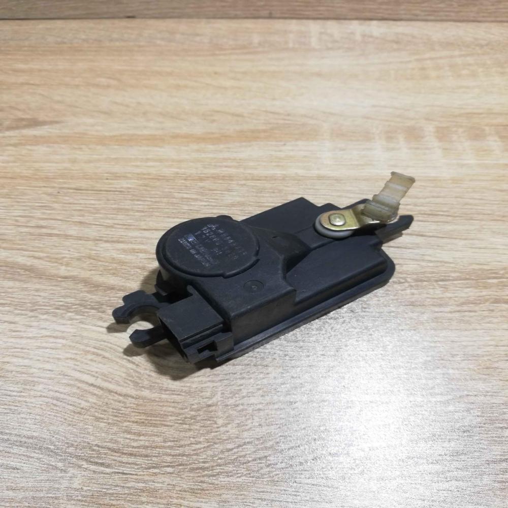 152800 5620   Air flap motor/actuator Mitsubishi Lancer