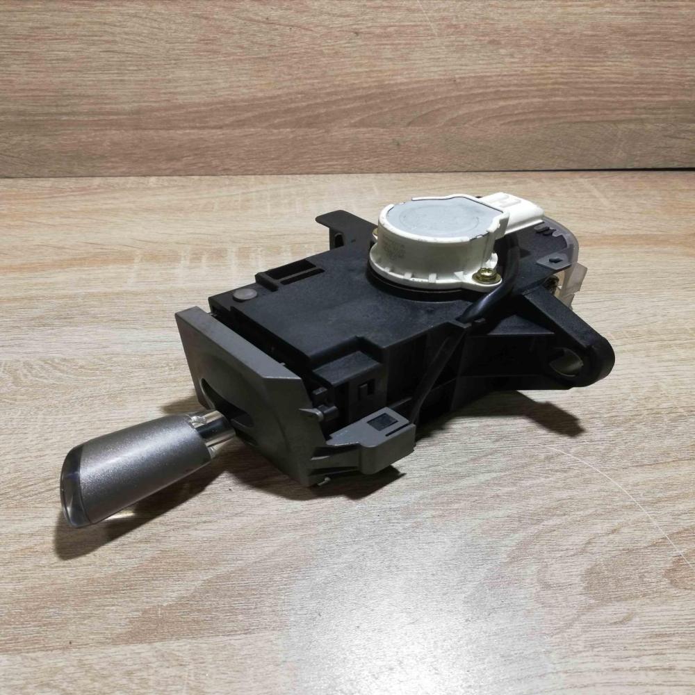 89451 47030 192300 202  Gear selector Toyota Prius (XW20)