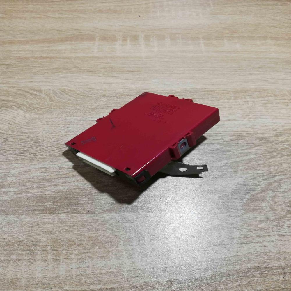 89111 47040 232400 5280 Unit Other control units/modules Toyota Prius (XW20)