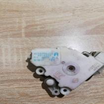 8255250J00 Unit  Rear door lock Nissan Primera