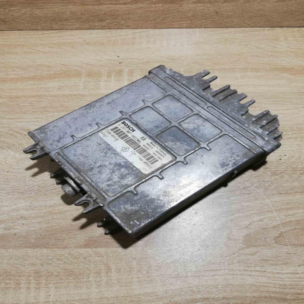 0281001809   Engine control unit/module ECU Renault Scenic I