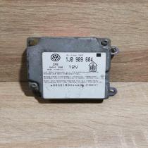 1J0909604   Airbag control unit/module Volkswagen PASSAT B5