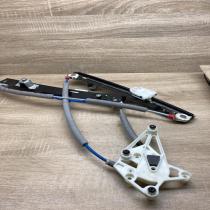 AV11R27008AE AV11R27008AI  Rear window lifting mechanism without motor Volkswage
