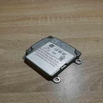1J0909607   Airbag control unit/module Volkswagen PASSAT B5