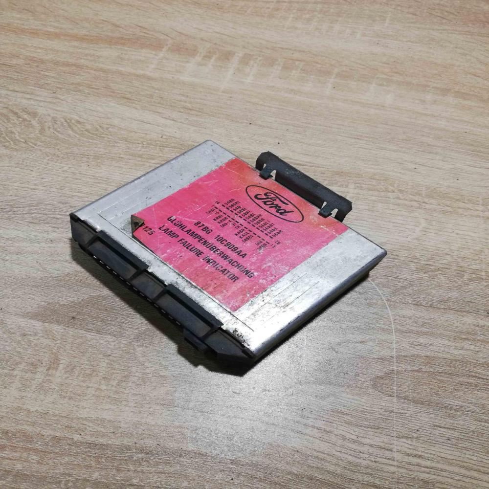 87BG10C909AA   Comfort/convenience module Ford Scorpio