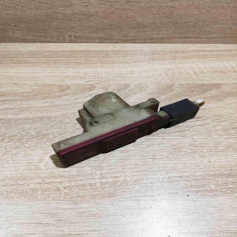1373184 Actuator  Central locking motor BMW 3 E30