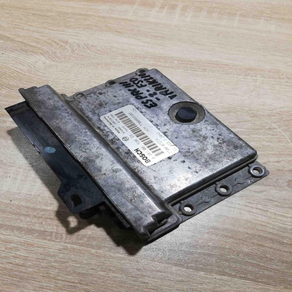 0281001590 7700107258  Engine control unit/module ECU Renault Espace III