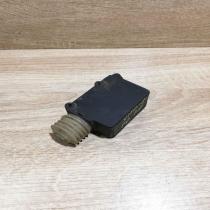 VITO 2 PD F10   Fuel tank cap lock motor Mercedes-Benz Vito Viano W638