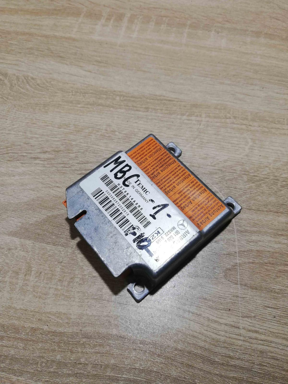 0018202126   Airbag control unit/module Mercedes-Benz E W210
