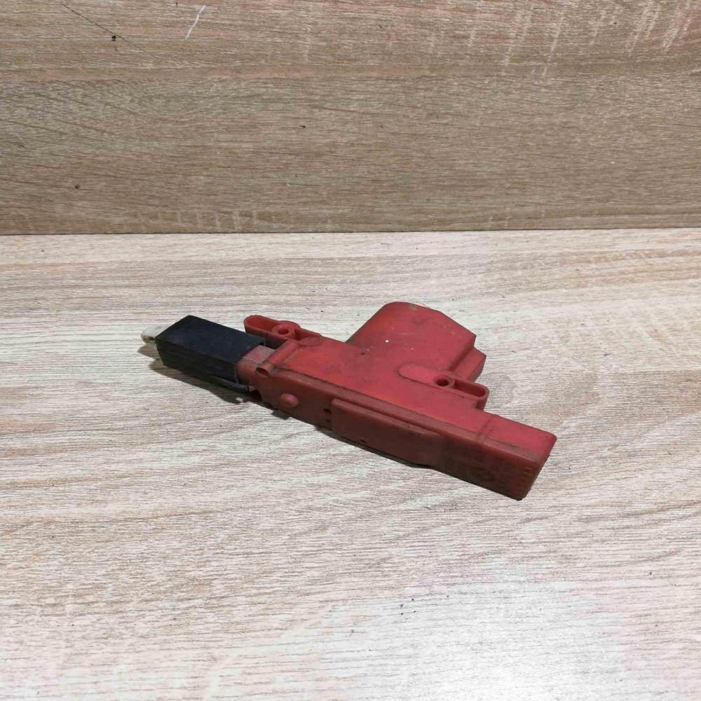 1373183 Actuator Unit Central locking motor BMW 3 E30