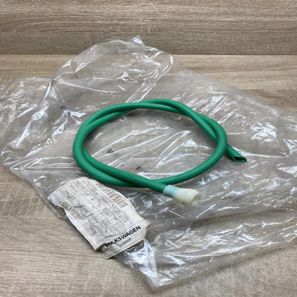5E9877231A   Water drain line hose Skoda Octavia Mk3 (5E)