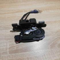 Blue Conector   Rear door lock Toyota Prius (XW20)
