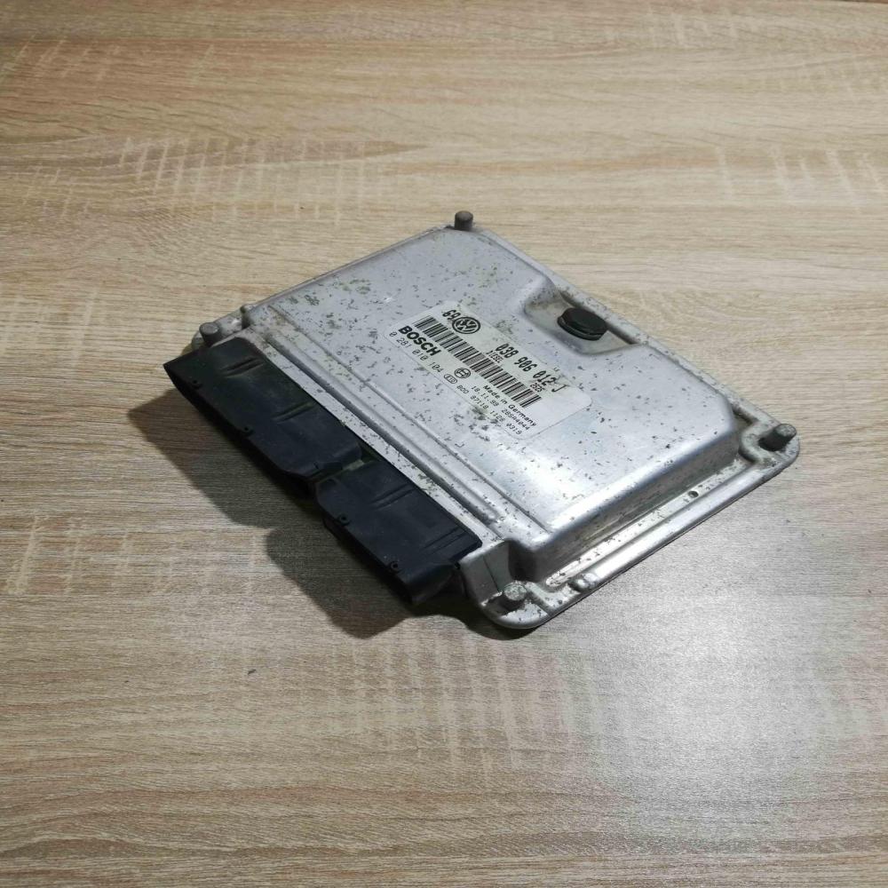 038906012J 0281010104  Engine control unit/module ECU Volkswagen Golf IV