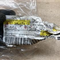 10229N71 113035255A  Spark plug Audi 80 B1