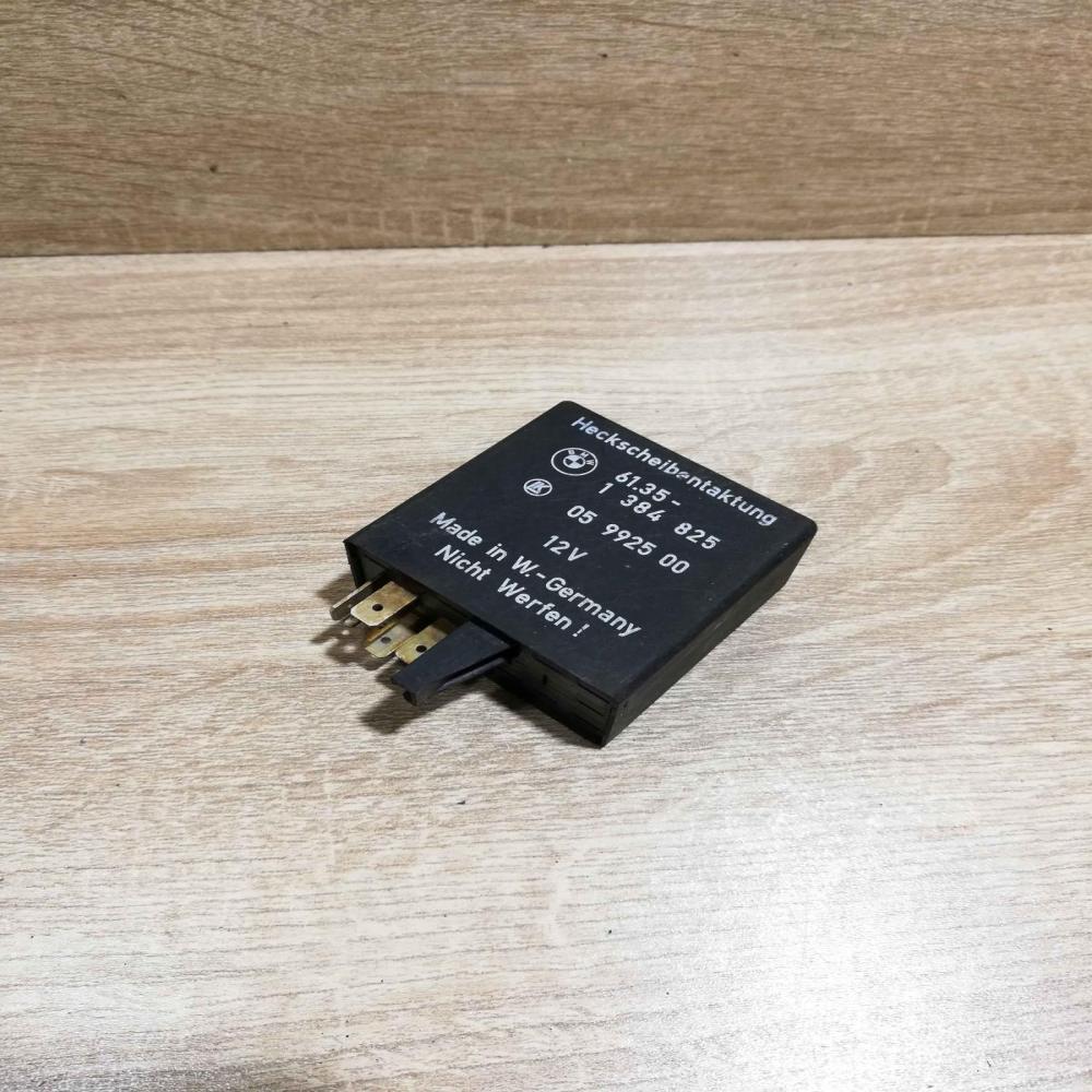 1384825 Control  Other relay BMW 3 E36