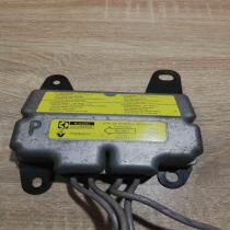 7700840111 550288800  Airbag control unit/module Renault Laguna I