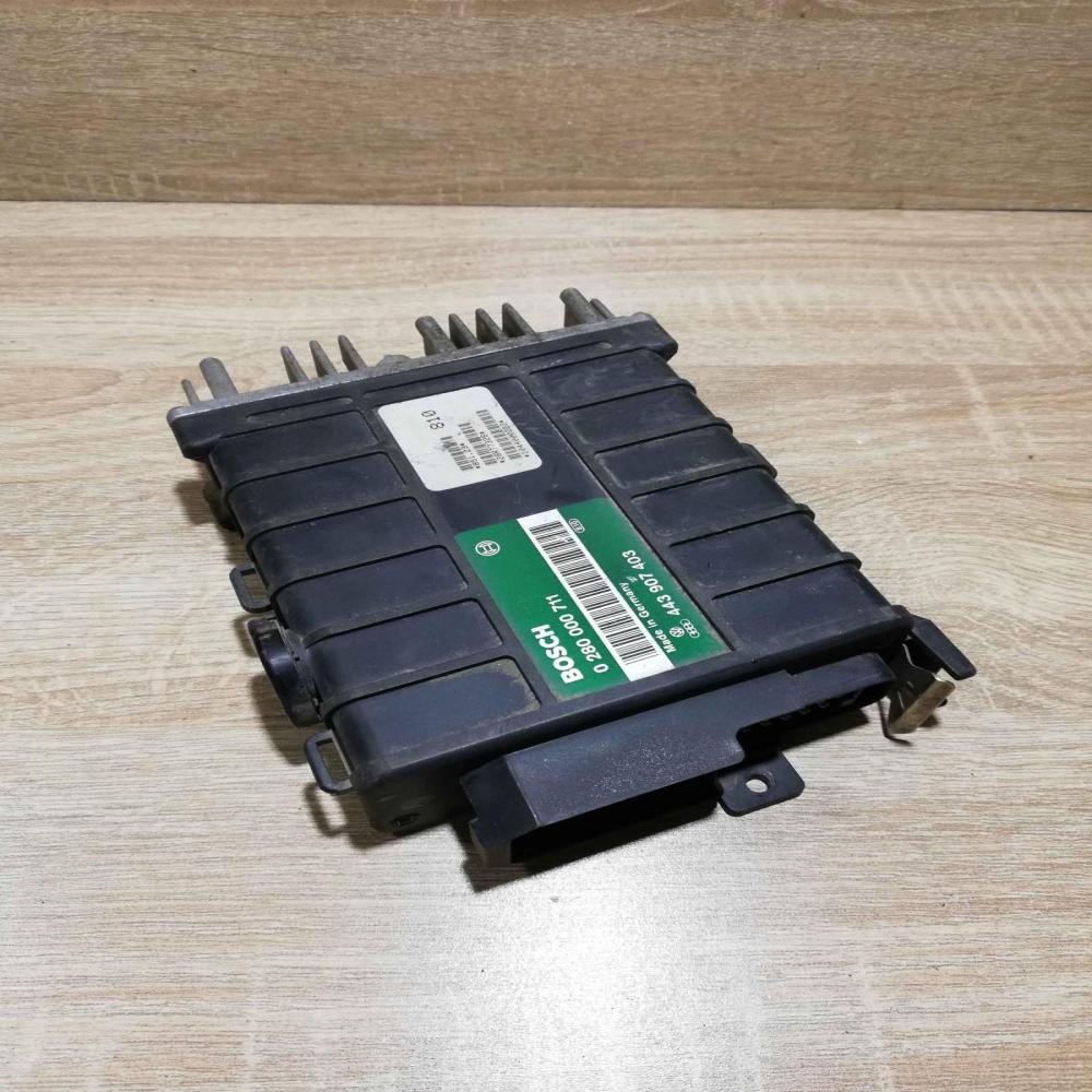 0280000711 443907403  Engine control unit/module ECU Audi 80 90 B3