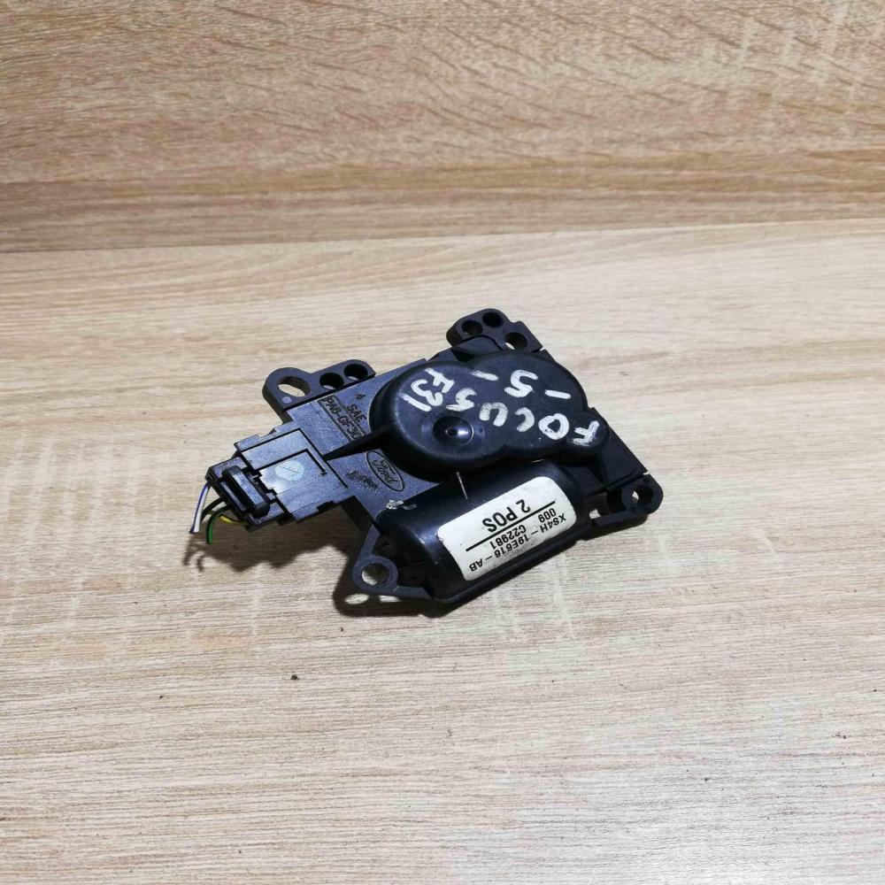 XS4H 19E616 AB C22981  Air flap motor/actuator Ford Focus