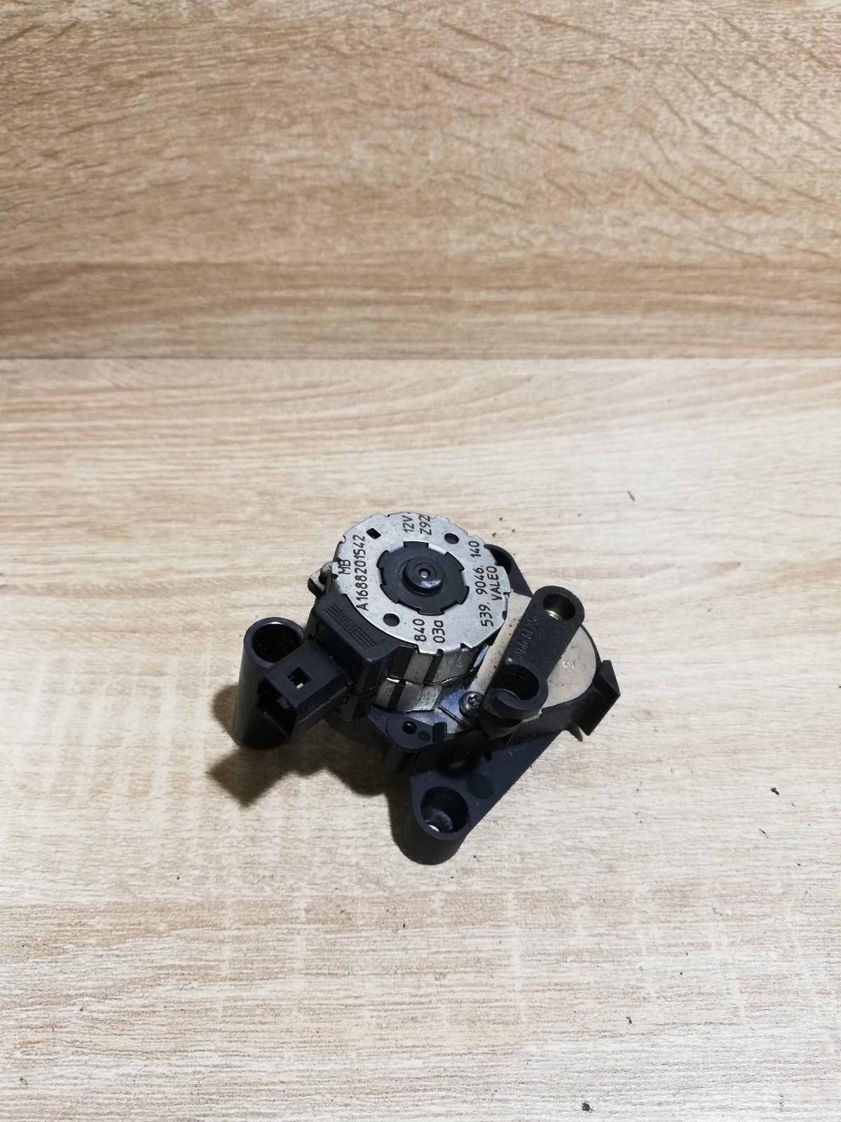 A1688201542 5399046140  Air flap motor/actuator Mercedes-Benz A W168