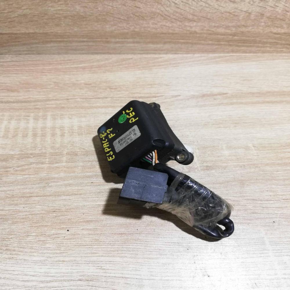 053087021   Air flap motor/actuator Renault Espace II