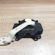063700 6231   Air flap motor/actuator Toyota Avensis T250