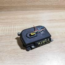 6388290101   Air flap motor/actuator Mercedes-Benz Vito Viano W638