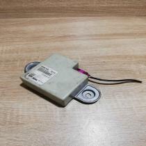 6935024 01 Unit  Aerial antenna amplifier BMW 5 E60 E61
