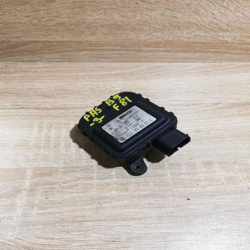 0132801122  Unit Air flap motor/actuator Audi A4 S4 B5 8D