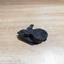 6902852 35426  Air flap motor/actuator BMW 3 E46