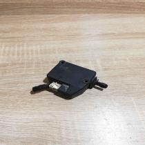 V V40 N7   Central locking motor Volvo S40, V40
