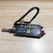 830000 3   Central locking switch button Mazda 626