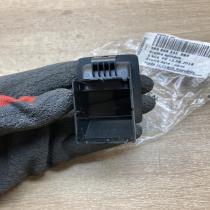 565868345   Electric window control switch Skoda Kodiaq