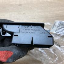 565868345   Electric window control switch Skoda Kodiaq