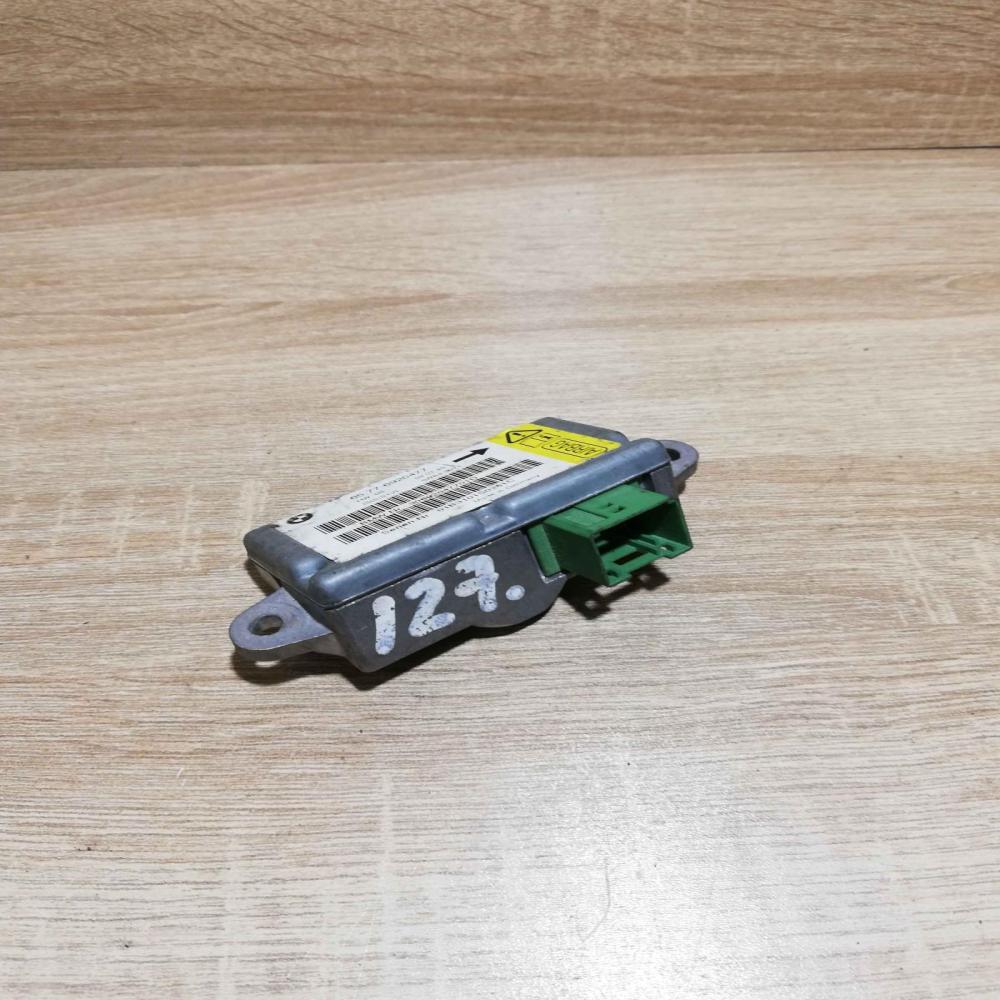 6920477   Airbag deployment crash/impact sensor BMW 7 E65 E66
