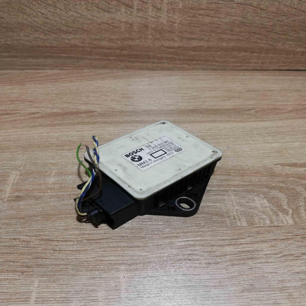 0265005681 6774602 Relay ESP acceleration yaw rate sensor BMW 5 E60 E61