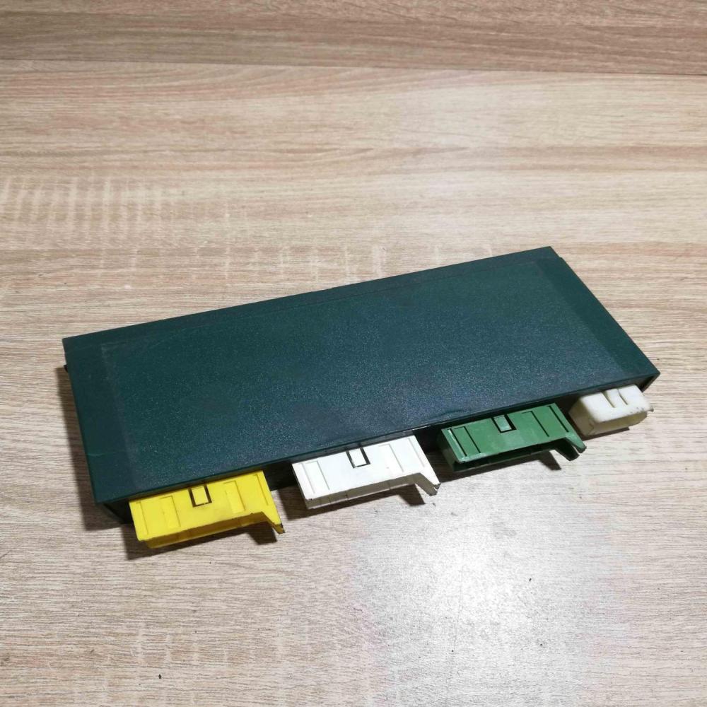 8355818   Comfort/convenience module BMW 5 E34