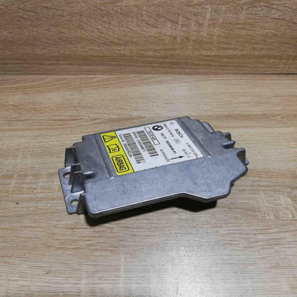 9204849   Airbag control unit/module BMW X5 E70