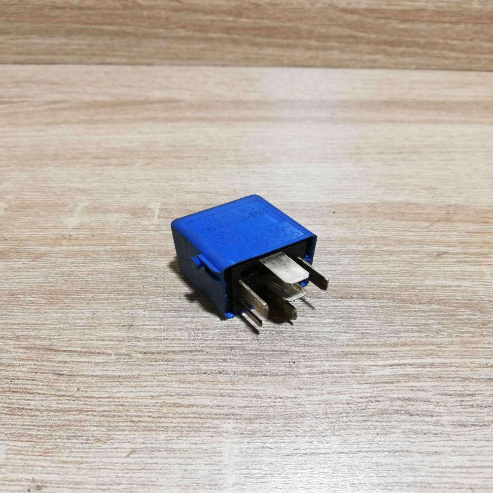 8350566   Other relay BMW 3 E36