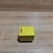 90226846   Other relay Opel Meriva A
