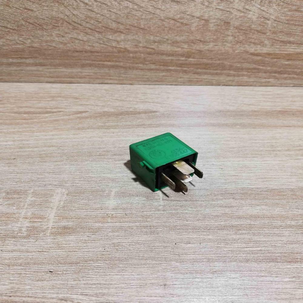 8353447   Other relay BMW 3 E36