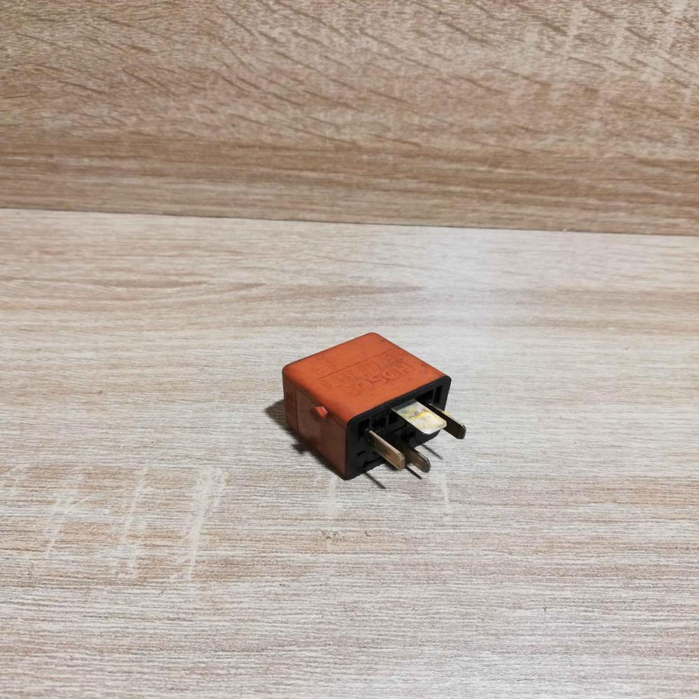 0332019456   Other relay BMW 3 E46