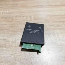 1384441   Window wiper relay BMW 5 E34