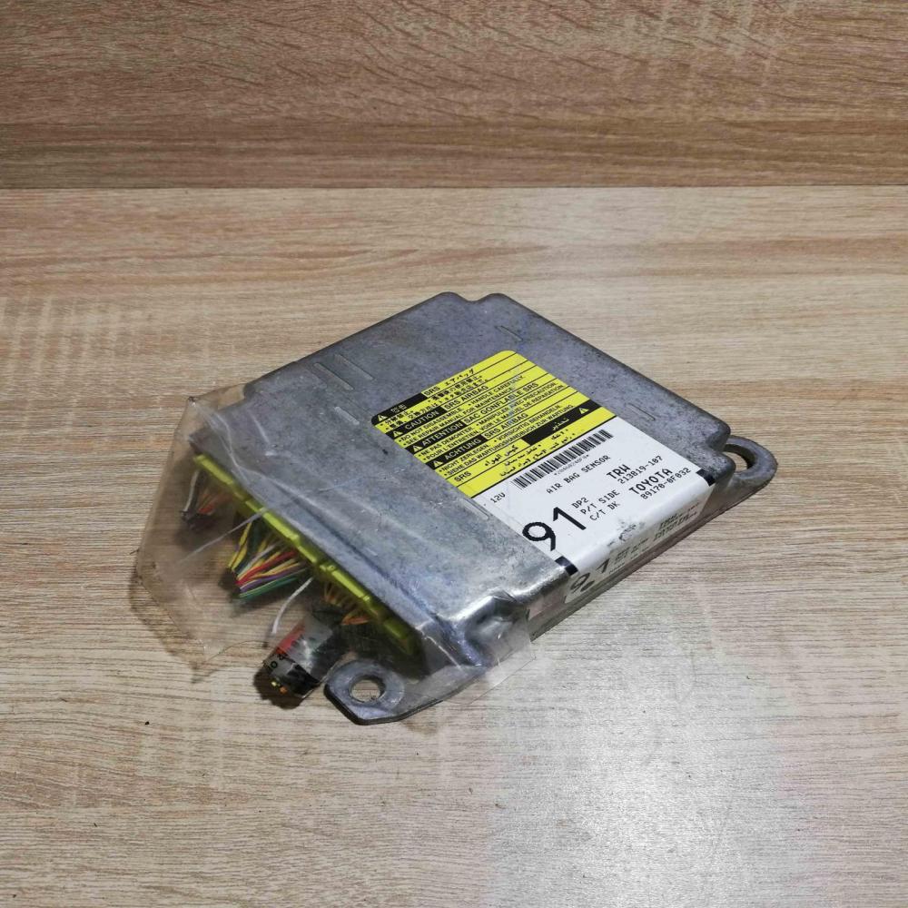 89170 0F032 213819 107  Airbag control unit/module Toyota Corolla Verso AR10