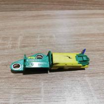 1K0909606C 5WK43544  Airbag deployment crash/impact sensor Audi Q7 4L