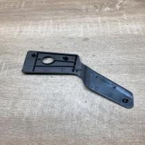 8W6823746   Fender mounting bracket Audi A4 S4 B9 8W